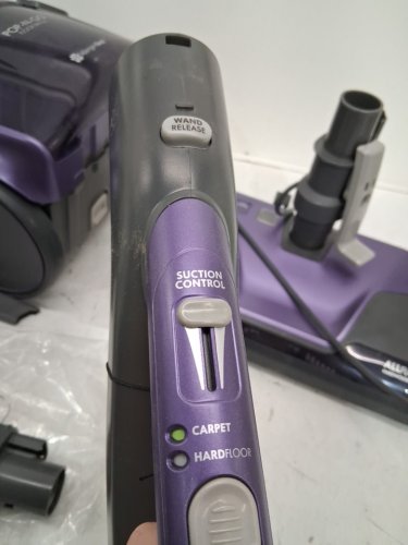 KENMORE series 600 PET FRIENDLY POP-N-GO LIGHTWEIGHT BAGGED CANISTER VACUUM, HEPA FILTER, TELESCOPING WAND & CLEANING TOOLS - PURPLE/BLACK (MODEL: 81615/125.81615910) image 7