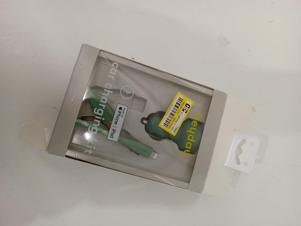 2pc Heyday USB-C to lightning Cord iPhone Car Charging Kit - 20W Delivery - 6FT - green image 2