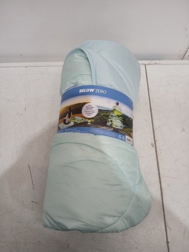 BELOW ZERO  2-IN-1 WEARABLE HOODED OUTDOOR BLANKET - 54" × 76" - GREEN/BLUE (MODEL: 1896292) image 4