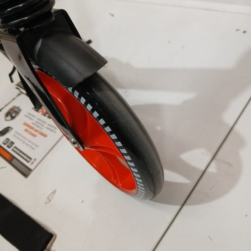 HURTLE RENEGADE ADJUSTABLE SCOOTER WITH KICKSTAND - ADJUSTS FROM CHILD TO ADULT HEIGHT - BLACK (MODEL: HURTSBLK) image 4