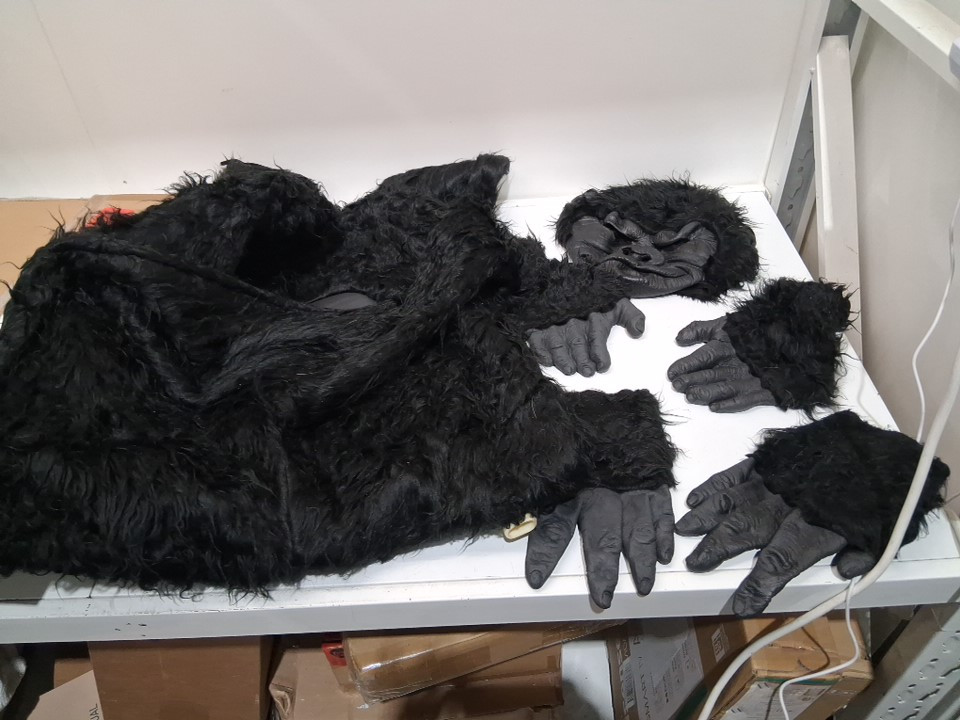 6PC UNISEX ADULT CALIFORNIA COSTUMES GORILLA SUIT COSTUME - Adult One Size Fits Most - BLACK image 3