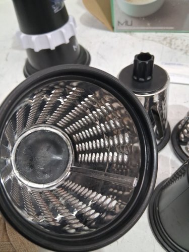 MIU ROTARY FOOD GRATER WITH ATTACHMENTS - black/silver (MODEL : 1796155) image 3