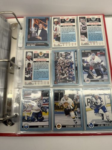 580 APPROX ASSSTD SCORE 1992 NHL HOCKEY CARDS image 7