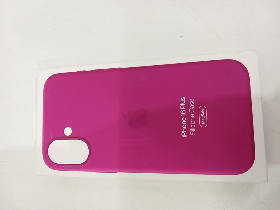 Apple Silicone MagSafe Case for iPhone 16 Plus - Fuchsia (model: A3314) image 2