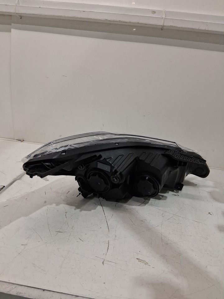 Silscvtt Left Driver Side Headlight Halogen Type Bumper w/o DRL Type Headlamp - FITMENT FOR 2019 - 2022 CHEVY SPARK - CLEAR (MODEL: F8-024399) image 6