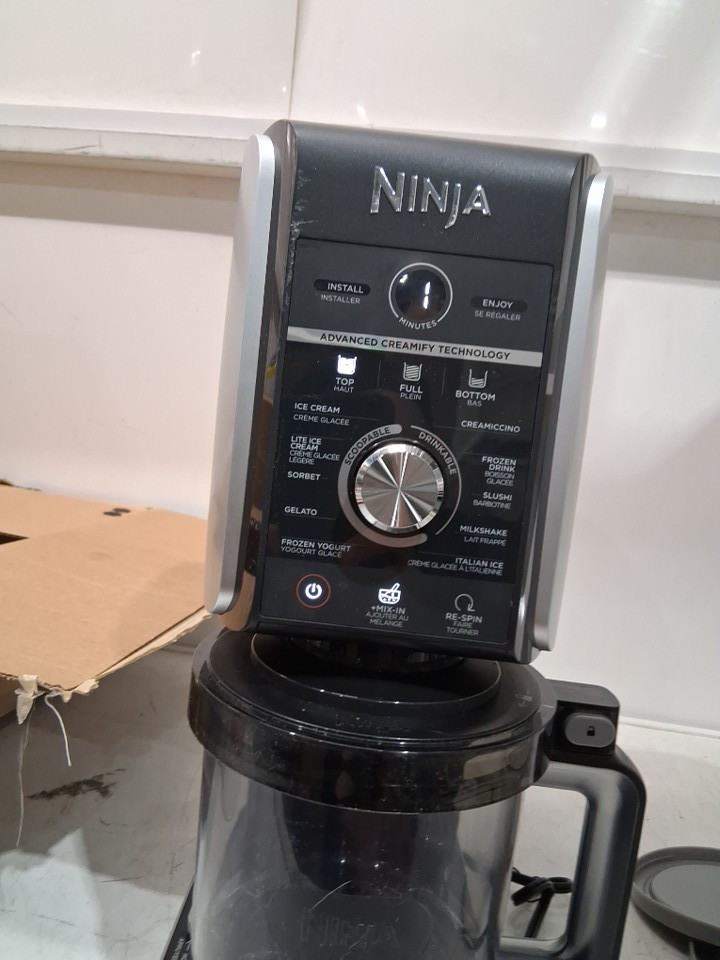 NINJA CREAMI DELUXE 11-IN-1 DIGITAL FROZEN TREAT MAKER - MAKES 24OZ PINTS - SILVER/black (MODEL: NC501C) image 2