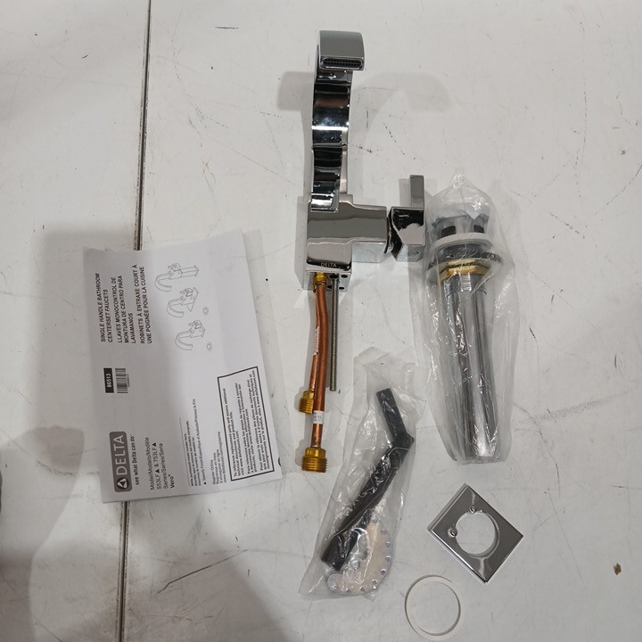 DELTA FAUCET Vero Single-Hole Bathroom Faucet with Metal Drain Assembly - 1L - Stainless Steel - (MODEL : 553LF) image 4
