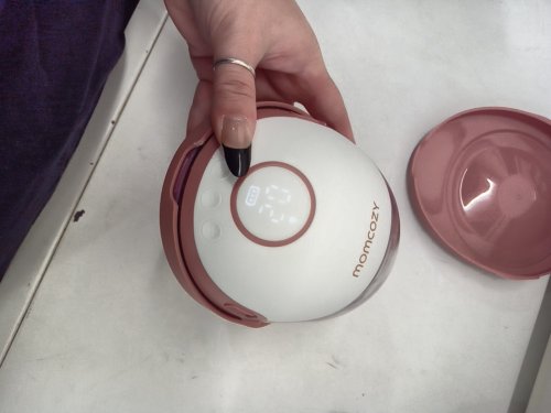 MOMCOZY MOBILE STYLE HANDS-FREE SLIM DOUBLE BREAST PUMP - COZY RED (MODEL: BP311) image 10