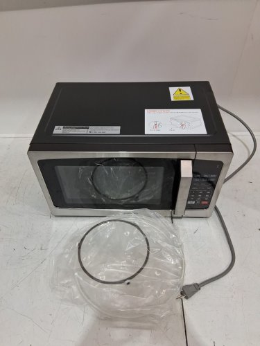 TOSHIBA COMPACT DIGITAL MICROWAVE OVEN - 0.9CU.FT - 1350w - BLACK/STAINLESS STEEL (MODEL: ML-EM25P(SS)/ca) image 3