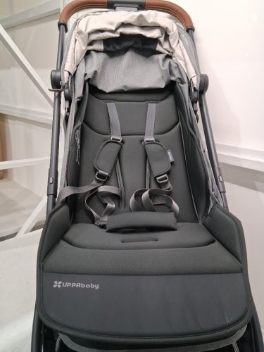 UPPABABY MINU V3 LIGHTWEIGHT FOLDABLE STROLLER - GREYSON (MODEL: ‎0803-MIN-NA-GRY) image 4