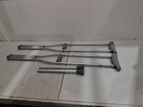 medline guardian standard aluminum adjustable crutches - 5.2FT to 5.10FT - aluminum (model: mdsv80535) image 3