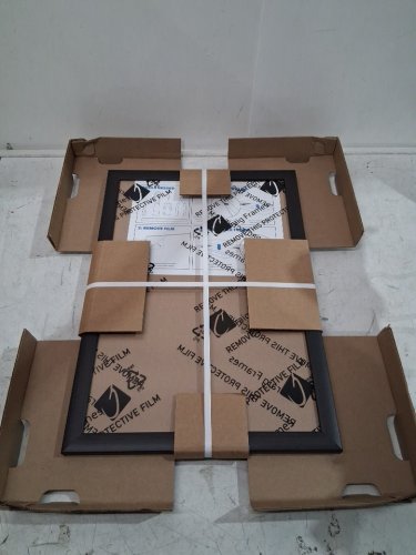 Picture Frame with Polished Plexiglass -15" x 20"- black image 2