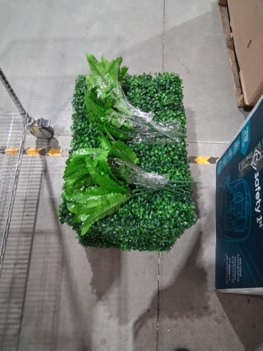10PK VERTICAL GARDEN WALL PANELS, 24"X17" image 2