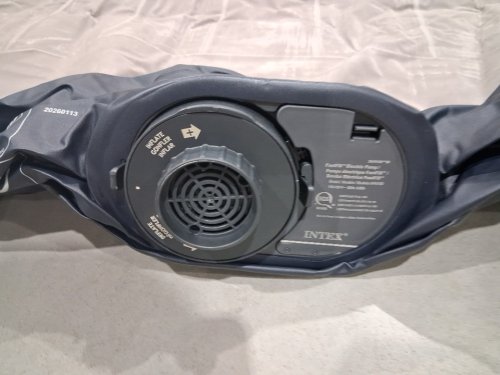 INTEX DURA-BEAM PLUS DELUXE PILLOW REST RAISED AIR MATTRESS WITH BUILT-IN ELECTRIC PUMP - QUEEN 60" X 16.5" X 80" (MODEL: ‎AP619D/64135ED) image 3