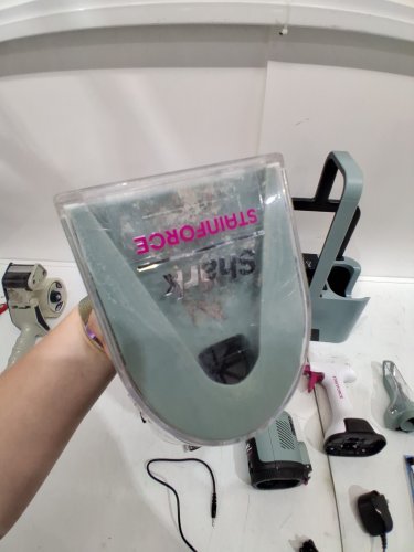 SHARK STAINFORCE CORDLESS HANDHELD CARPET/UPHOLSTERY STAIN CLEANER - (MODEL: HX101C) image 6