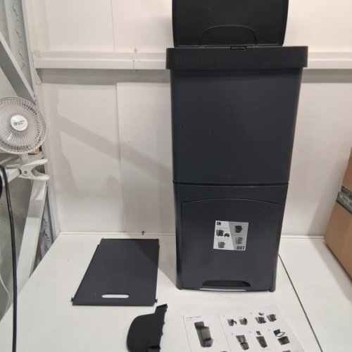 SP Berner Step n' Sort Trash and Recycling Tower with 3 compartments - 70L - Black/Dark Grey (Model: SNS70LT) image 5