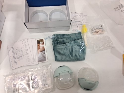 2pc MomMed Wearable Breast Pump S21 Portable Hands-Free Electric Breast Pump - Blissful Green (model: s12) image 4