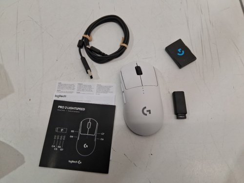 Logitech G PRO 2 Lightspeed Wireless ambidextrous left/right handed Gaming Mouse - 44K DPI Sensor - white - (model: 910-007290/mr0110) image 3