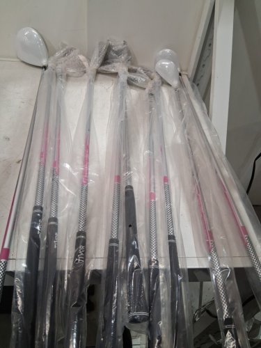 14pc TIVOR Complete Golf Set with Driver, Wood, Hybrid, 6-9 Irons, Sand Wedge, Putter, 3 Headcovers & Stand Bag – Pink/Black image 4