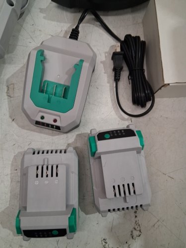 Litheli Cordless Expandable String Trimmer with two 2.0Ah Batteries and Charger - 90° Tilt - 12" - 20V - grey/Teal (model: e01gt00-0a210) image 9