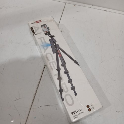 uskeyvision vlogging youtube starter kit with light, phone stand. camera mount, tripod, wireless lavalier microphone, and AI face tracking - black (model: r01 pro combo1) image 2