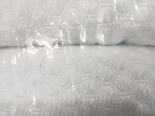 MARTHA STEWART MEMORY FOAM COOLING PILLOW - QUEEN (18" X 28") (MODEL: 1392500) image 4