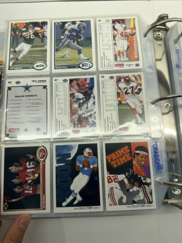 750 APPROX ASSSTD 1991 UPPER DECK NFL FOOTBALL CARDS image 10