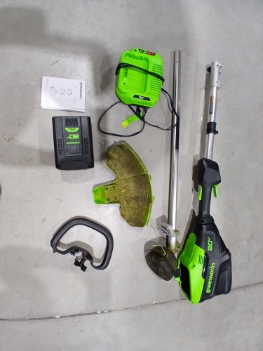 Greenworks 80V Brushless Cordless String Trimmer WITH 2.5Ah Battery & Charger - 16" - GREEN (MODEL:ST80L2510) image 3