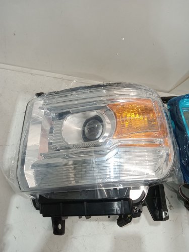 2PC SPEC-D TUNING projector headlights for 2014-2018 gmc sierra 1500, 2500, 3500 - black image 4