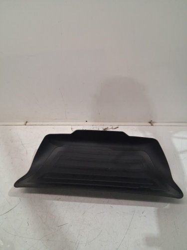 Thule Chariot Floor Mat Double - Fits all models of Thule Chariot bike trailers - black image 4