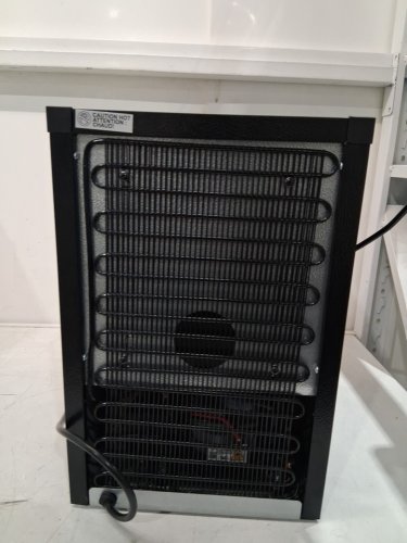 EUHOMY BEVERAGE REFRIGERATOR COOLER WITH 40°F-61°F DIGITAL TEMPERATURE CONTROL - 18L (HOLDS 25 CANS) - BLACK (MODEL: FWC008-11BL-CAEH /‎ WC-6B) image 5