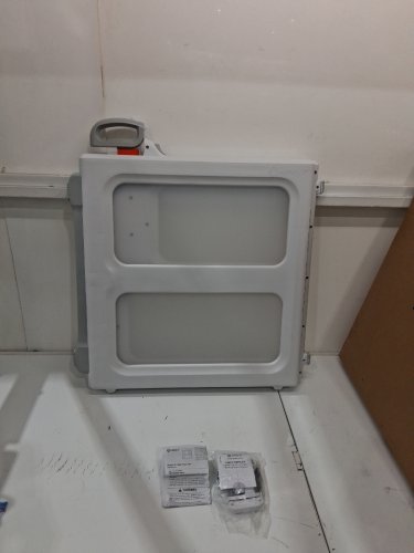 SAFETY 1ST PERFECT FIT DUAL-MODE GATE - FITS OPENINGS 28" - 42" - WHITE - (MODEL: GA049CWHOF1Z) image 2
