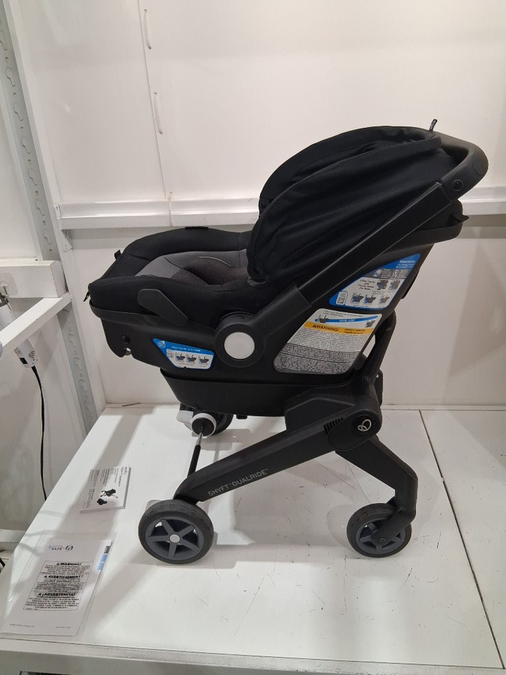 Evenflo Shyft DualRide Infant Car Seat and Stroller Combo - 35lb max - black (Model: 37312460CG) image 7
