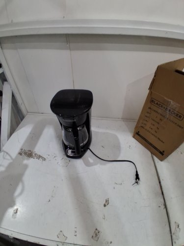BLACK+DECKER Programmable Coffeemaker - 12-Cup glass carafe - black (MODEL: CM1110bc-1) image 2