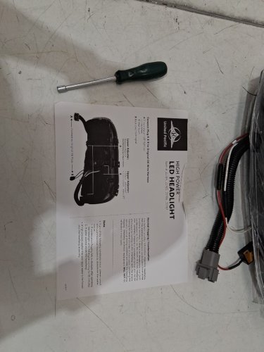 United Pacific LED Headlight Assembly - left side - for 2008-2022 Peterbilt 388 and 389 - Black Housing (model: 35786) image 6