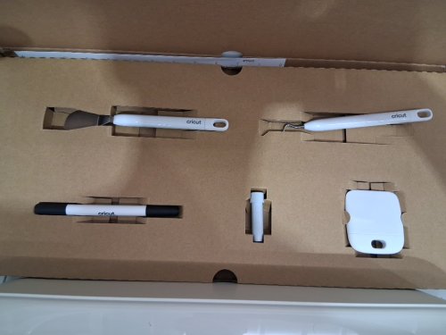 CRICUT Explore 5 Vinyl CUTTING MACHINE Essential Bundle - cream (MODEL: CXPL204C / 8003147) image 5