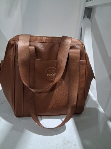 Igloo Cognac Premium 9-Can Luxe Lunch Tote Cooler Bag - 9.02" x 9.02" - Cognac image 2