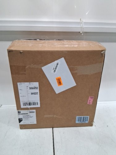 Medline Raised Toilet Seat with lock - 5'' x 16.6'' x 17.3'' - 400lb - white (model: ‎G4-501RX1) image 2