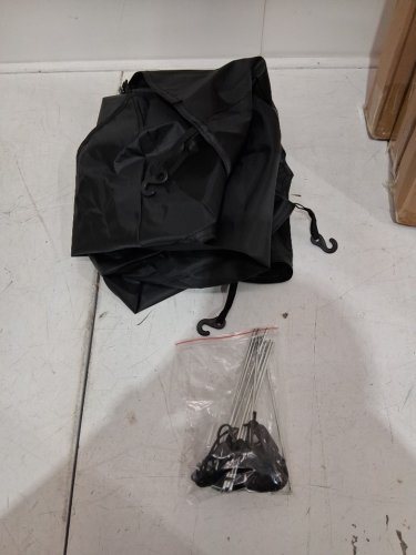 OUTDOOR WEATHER POD WITH CARRY BAG AND GROUND SPIKES - 5FT X 30" X 44" - CLEAR/BLACK image 6