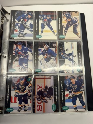 450 APPROX ASSSTD PARKHURST 1992 HOCKEY NHL CARDS image 17
