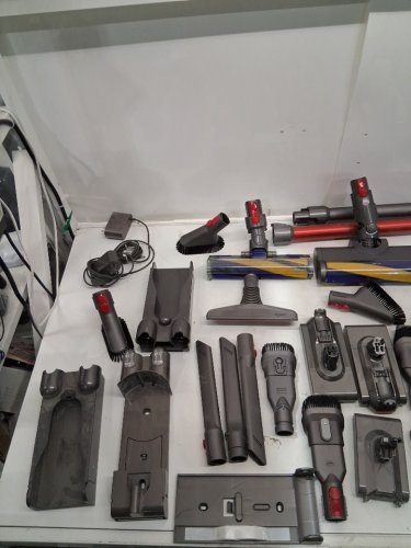 35+ Assorted dyson vacuums attachments | accessories image 6