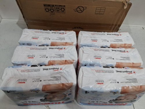 186PK HUGGIES SNUG AND DRY DIAPERS - SIZE 4 (22-37LB) - DISNEY MICKEY MOUSE (MODEL: 56412) image 4
