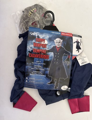 4PC BOYS SEASONS CRYPT VAMPIRE COSTUME - SMALL (4/6) - WHITE/BLUE/RED image 2