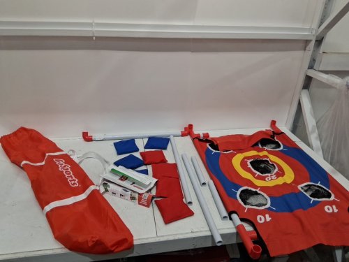 GOSPORTS BULLSEYE BOUNCE CORNHOLE TOSS GAME - 3FT X 2FT - RED/BLUE (MODEL: CH-05-BULLSEYE) image 3