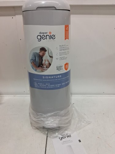 Playtex Diaper Genie Signature Platinum Diaper Pail with 18 bags refill roll- 27" - white (model: I000808) image 3