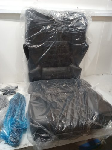 HESL MASSAGE OFFICE CHAIR WITH FOOT REST - 6 POINT VIBRATION AND HEAT HOME OFFICE DESK CHAIR - ERGGONOMIC RECLINING CHAIR - 400LBS MAX CAPACITY - BLACK (MODEL: MP-109-1) image 4