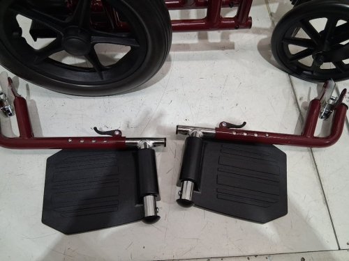 MEDLINE BASIC ALUMINUM TRANSPORT WHEELCHAIR 12" REAR WHEELS WITH BRAKES - 19"/300lbs capacity - RED/black (MODEL: MDS808210ARE) image 4
