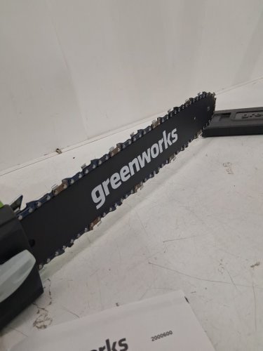 GREENWORKS PRO CORDLESS CHAINSAW *TOOL ONLY* - 40V - 14" - Green/Black - (MODEL: 2000600) image 4