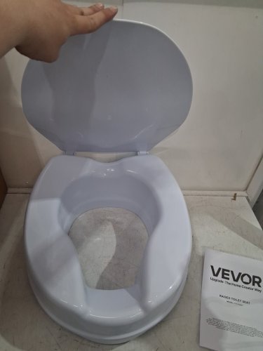 VEVOR RAISED TOILET SEAT WITH SCREW ROD LOCKING - 4" RAISED HEIGHT - 300LBS MAX CAPACITY - WHITE (MODEL: FBL760600) image 4