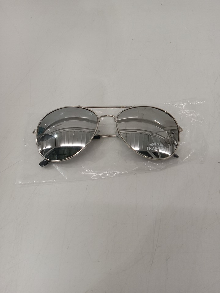 TRAEGER AVIATOR SUNGLASSES - one size fits most - silver image 2